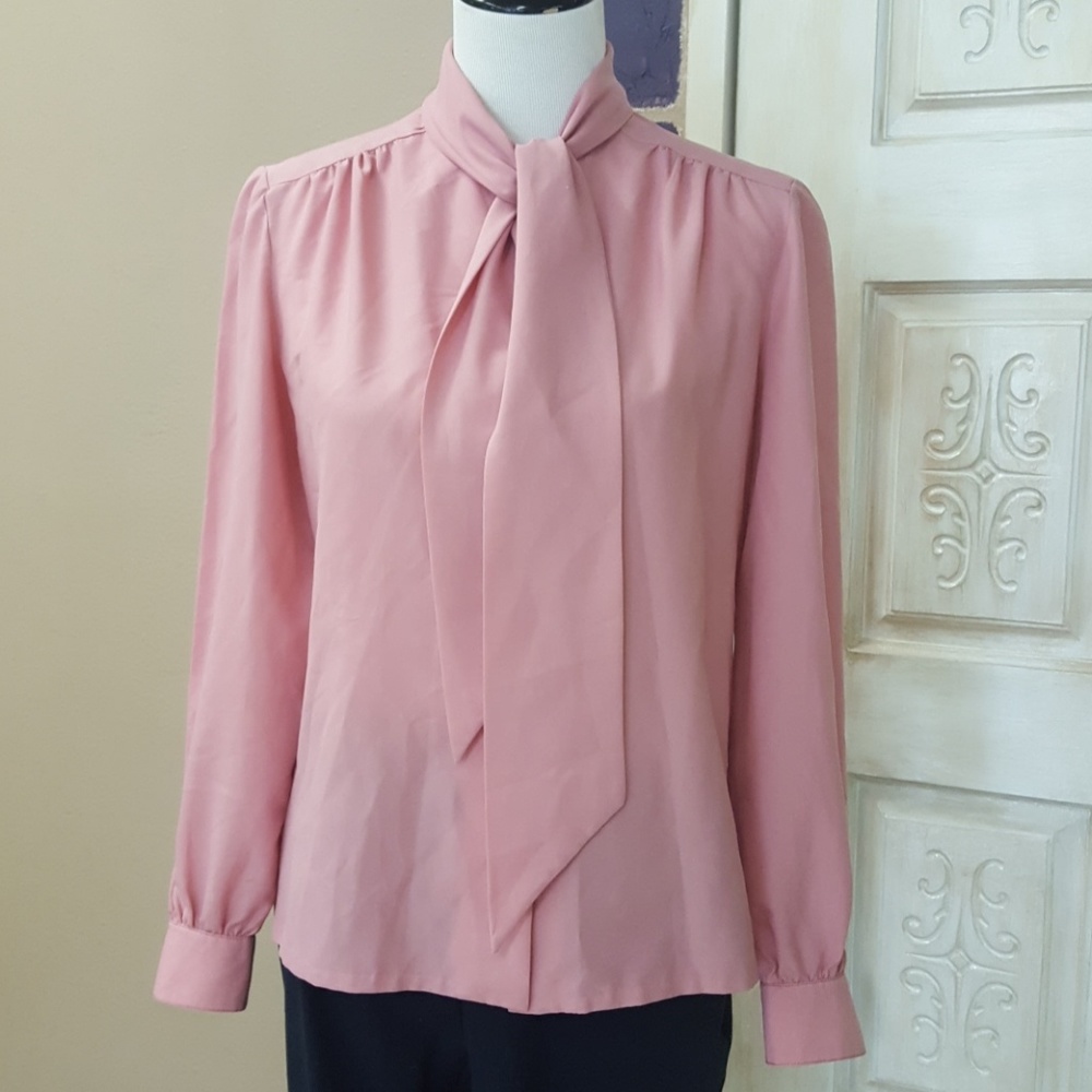 Vtg rose blouse with tie